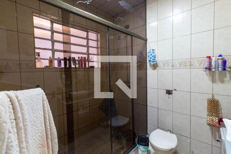 Casa à venda com 600m², 2 quartos e 6 vagas Casa à venda com 600m², 2 quartos e 6 vagasBanheiro