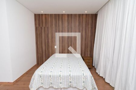 Suíte Master de casa à venda com 3 quartos, 265m² em Jardim Riacho das Pedras, Contagem