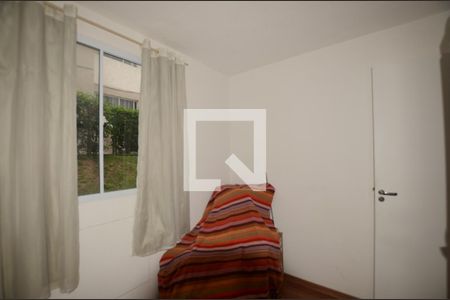 Quarto 1 de apartamento para alugar com 2 quartos, 44m² em Engenheiro Leal, Rio de Janeiro