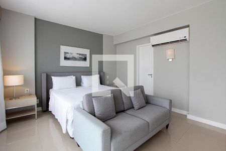 Quarto 1suite de apartamento à venda com 2 quartos, 72m² em Barra da Tijuca, Rio de Janeiro