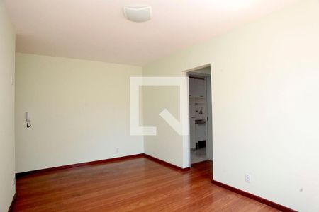 Sala de apartamento para alugar com 1 quarto, 49m² em Petrópolis, Porto Alegre