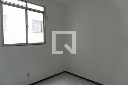 Quarto de apartamento à venda com 2 quartos, 51m² em Parque Maracana, Contagem