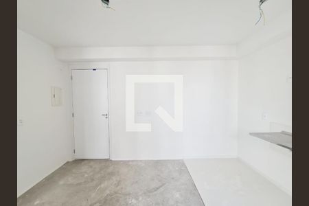 Sala e Cozinha integrada de apartamento à venda com 2 quartos, 43m² em Vila das Bandeiras, Guarulhos