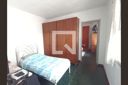 Casa à venda com 3 quartos, 166m² em Piraporinha, Diadema