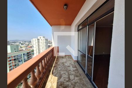 Apartamento à venda com 3 quartos, 200m² em Vila Assunção, Santo André