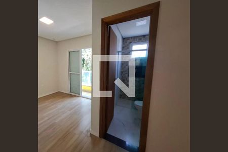 Apartamento à venda com 2 quartos, 56m² em Jardim Ocara, Santo André