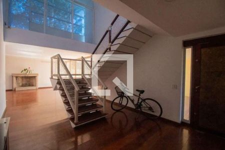 Casa à venda com 5 quartos, 420m² em Jardim Novo Mundo, São Paulo