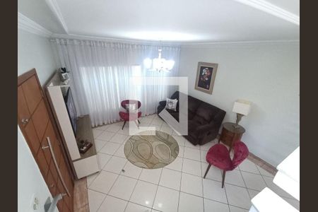 Casa à venda com 3 quartos, 147m² em Vila Alzira, Santo André