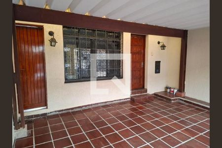 Casa à venda com 2 quartos, 102m² em Jardim Hipico, São Paulo