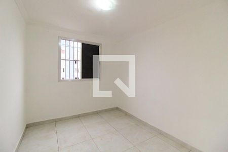 Quarto 1 de apartamento para alugar com 2 quartos, 56m² em Itaquera, São Paulo