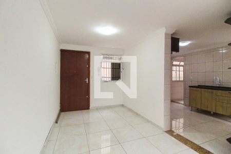 Sala de apartamento para alugar com 2 quartos, 56m² em Itaquera, São Paulo