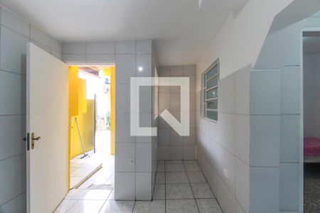 Sala/Cozinha de casa para alugar com 1 quarto, 70m² em Jardim Sao Roberto, São Paulo