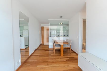 Sala de apartamento para alugar com 2 quartos, 54m² em Baixo Augusta, São Paulo