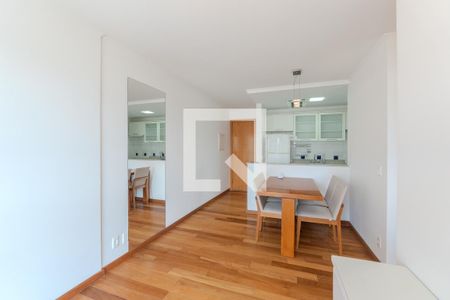 Sala de apartamento para alugar com 2 quartos, 54m² em Baixo Augusta, São Paulo