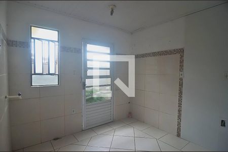 Sala e cozinha de casa de condomínio para alugar com 1 quarto, 44m² em Igara, Canoas