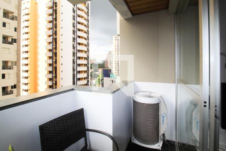 Varanda de apartamento à venda com 1 quarto, 33m² em Moema, São Paulo