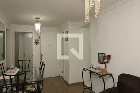 Sala de apartamento para alugar com 3 quartos, 51m² em Itaquera, São Paulo