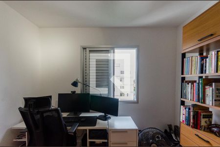 Quarto 1 de apartamento para alugar com 2 quartos, 50m² em Jardim Iris, São Paulo