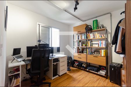 Quarto 1 de apartamento para alugar com 2 quartos, 50m² em Jardim Iris, São Paulo