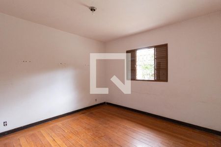 Quarto 2 de casa para alugar com 5 quartos, 1500m² em Vila Sul Americana, Barueri