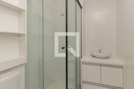 Banheiro de apartamento para alugar com 1 quarto, 25m² em Vila Buarque, São Paulo