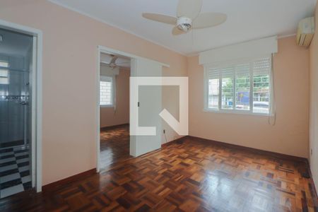 Sala de apartamento para alugar com 1 quarto, 55m² em Vila Ipiranga, Porto Alegre