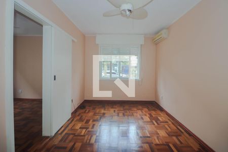 Sala de apartamento para alugar com 1 quarto, 55m² em Vila Ipiranga, Porto Alegre