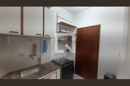 Cozinha de apartamento para alugar com 0 quarto, 30m² em Cidade Ocian, Praia Grande