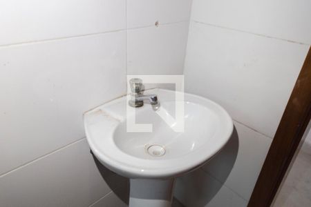 Banheiro de casa para alugar com 1 quarto, 32m² em Parque Continental Ii, Guarulhos