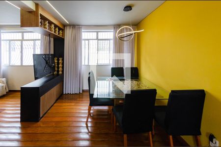 Sala de apartamento à venda com 3 quartos, 180m² em Alto Barroca, Belo Horizonte