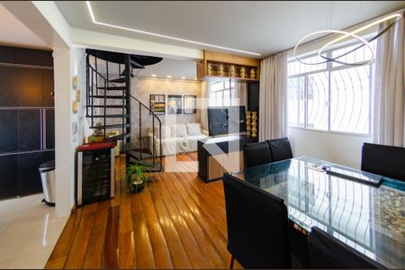 Sala de apartamento à venda com 3 quartos, 180m² em Alto Barroca, Belo Horizonte