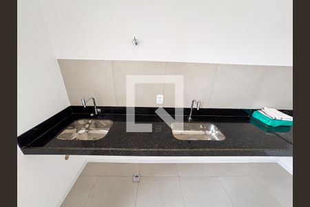 Sala/Cozinha de apartamento para alugar com 2 quartos, 52m² em Jardim Riacho das Pedras, Contagem