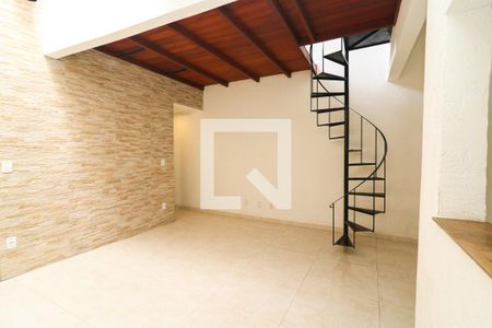 Sala de casa para alugar com 2 quartos, 90m² em Aberta dos Morros, Porto Alegre