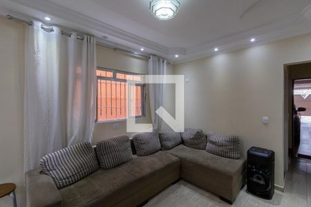 Sala / Cozinha de casa à venda com 3 quartos, 206m² em Vila Araguaia, São Paulo