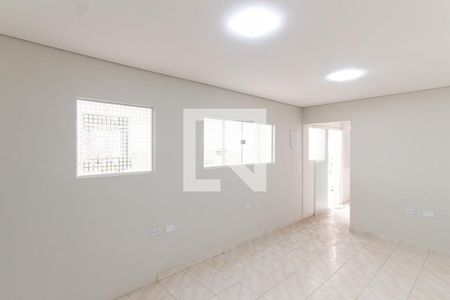 Sala   de casa para alugar com 2 quartos, 49m² em Vila Gustavo, São Paulo