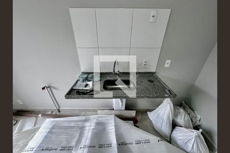 Cozinha de apartamento para alugar com 2 quartos, 32m² em Jardim Caravelas, São Paulo