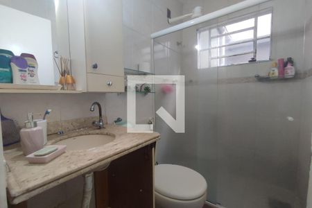 Banheiro Social de casa de condomínio à venda com 2 quartos, 120m² em Taquara, Rio de Janeiro