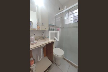 Banheiro Social de casa de condomínio à venda com 2 quartos, 120m² em Taquara, Rio de Janeiro