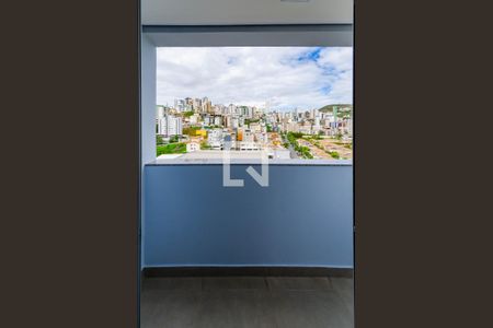 Varanda de apartamento para alugar com 1 quarto, 52m² em Buritis, Belo Horizonte