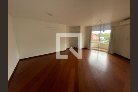 Sala de apartamento à venda com 4 quartos, 132m² em Vila Madalena, São Paulo