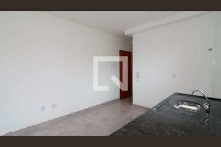 Sala/Cozinha de apartamento para alugar com 1 quarto, 38m² em Vila Nova Savoia, São Paulo