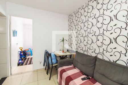 Sala de apartamento à venda com 3 quartos, 56m² em Conjunto Residencial José Bonifácio, São Paulo