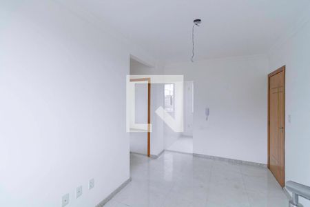 Sala de apartamento à venda com 2 quartos, 120m² em Piratininga, Belo Horizonte