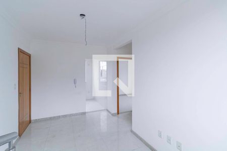 Sala de apartamento à venda com 2 quartos, 120m² em Piratininga, Belo Horizonte