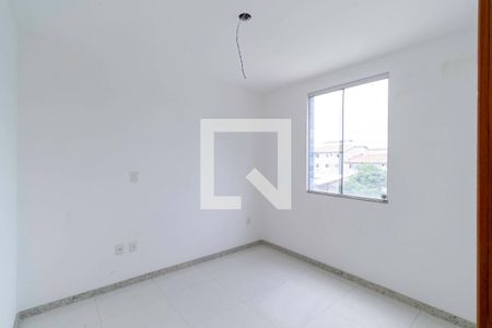 Quarto 2 de apartamento à venda com 2 quartos, 120m² em Piratininga, Belo Horizonte