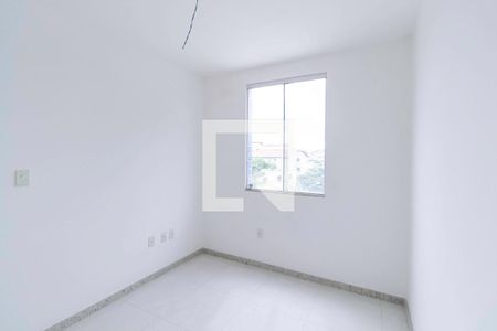 Quarto 1 de apartamento à venda com 2 quartos, 120m² em Piratininga, Belo Horizonte