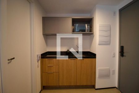 Cozinha de kitnet/studio à venda com 1 quarto, 18m² em Cerqueira César, São Paulo