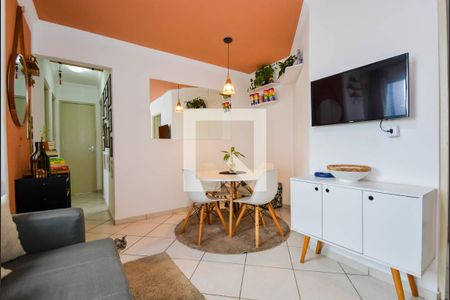 Sala de apartamento à venda com 3 quartos, 57m² em Jardim Santa Clara, Guarulhos