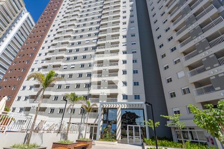 Apartamento à venda com 45m², 2 quartos e 1 vaga Apartamento à venda com 45m², 2 quartos e 1 vagaFachada