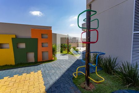 Apartamento à venda com 45m², 2 quartos e 1 vaga Apartamento à venda com 45m², 2 quartos e 1 vagaÁrea comum - Playground